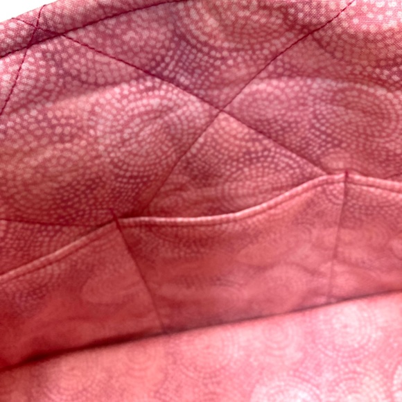NEW adorable quilted purse - Picture 7 of 9